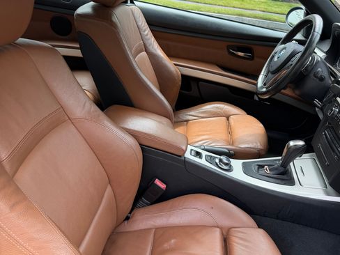 Used 2008 BMW 328i Convertible RWD image 14
