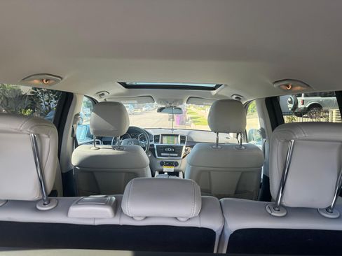 Used 2016 Mercedes-Benz GL 450 4MATIC image 6