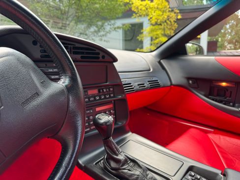 Used 1996 Chevrolet Corvette Convertible image 5