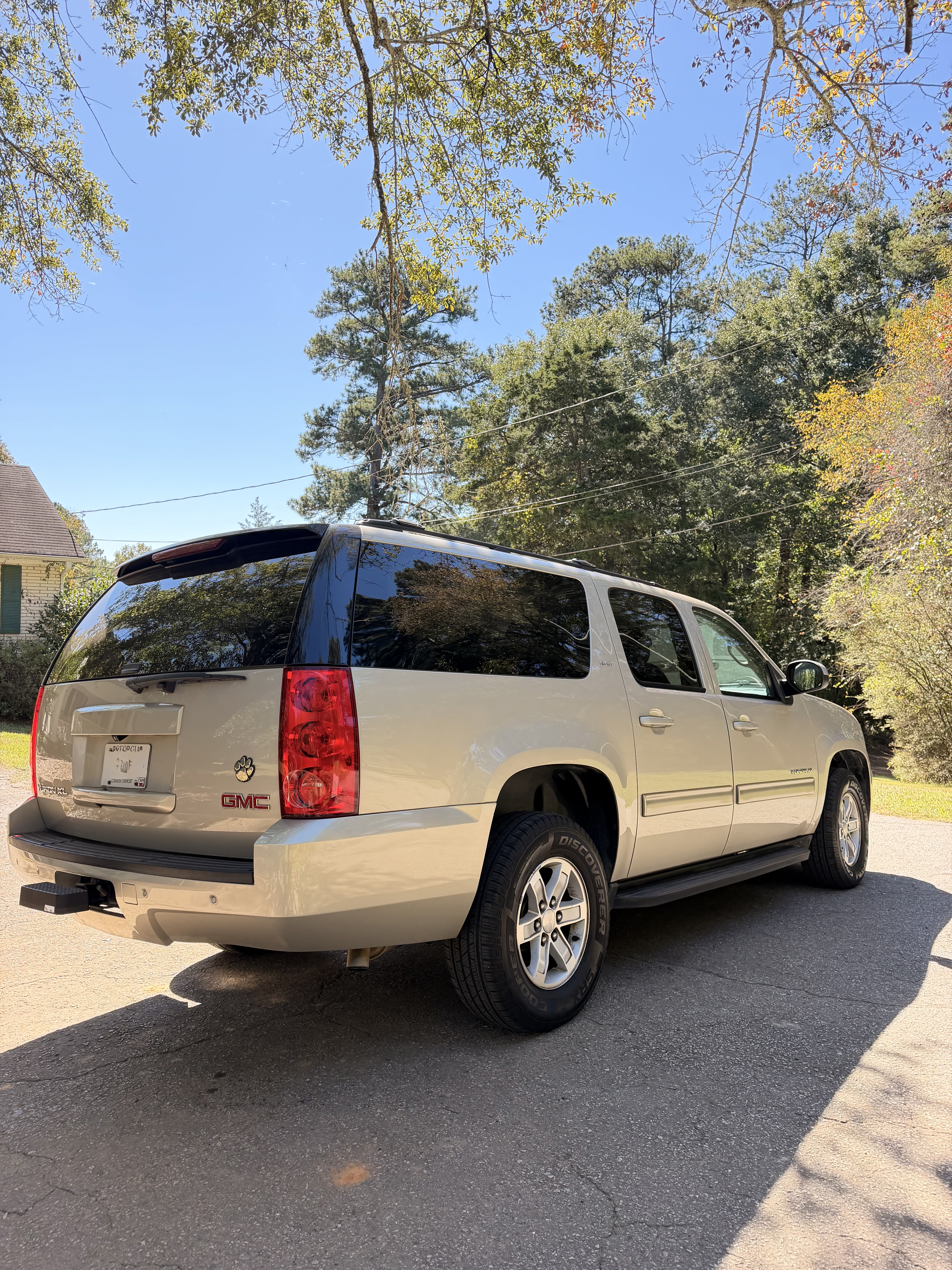 Used 2013 GMC Yukon XL SLT RWD image 5