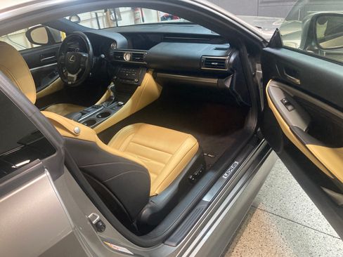 Used 2016 Lexus RC 200t 200t Coupe 2D image 4