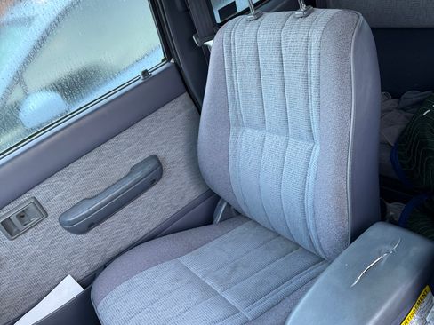 Used 1999 Toyota Tacoma PreRunner image 11