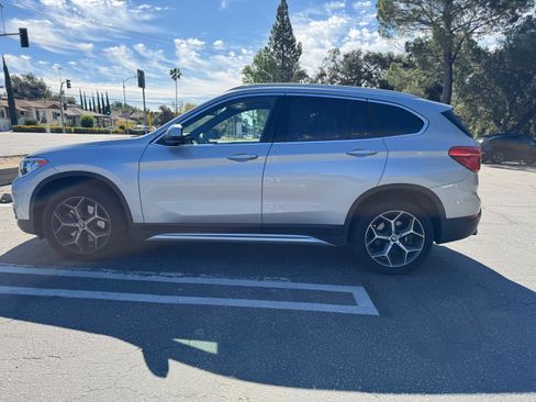 Used 2018 BMW X1 sDrive28i FWD image 5