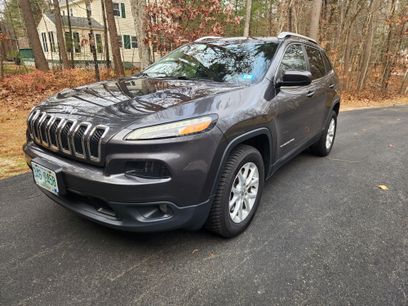 Used 2017 Jeep Cherokee Latitude w/ Cold Weather Group