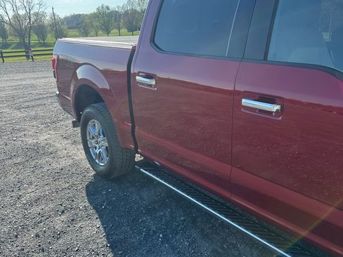 Used 2015 Ford F150 XLT w/ Equipment Group 302A Luxury image 21