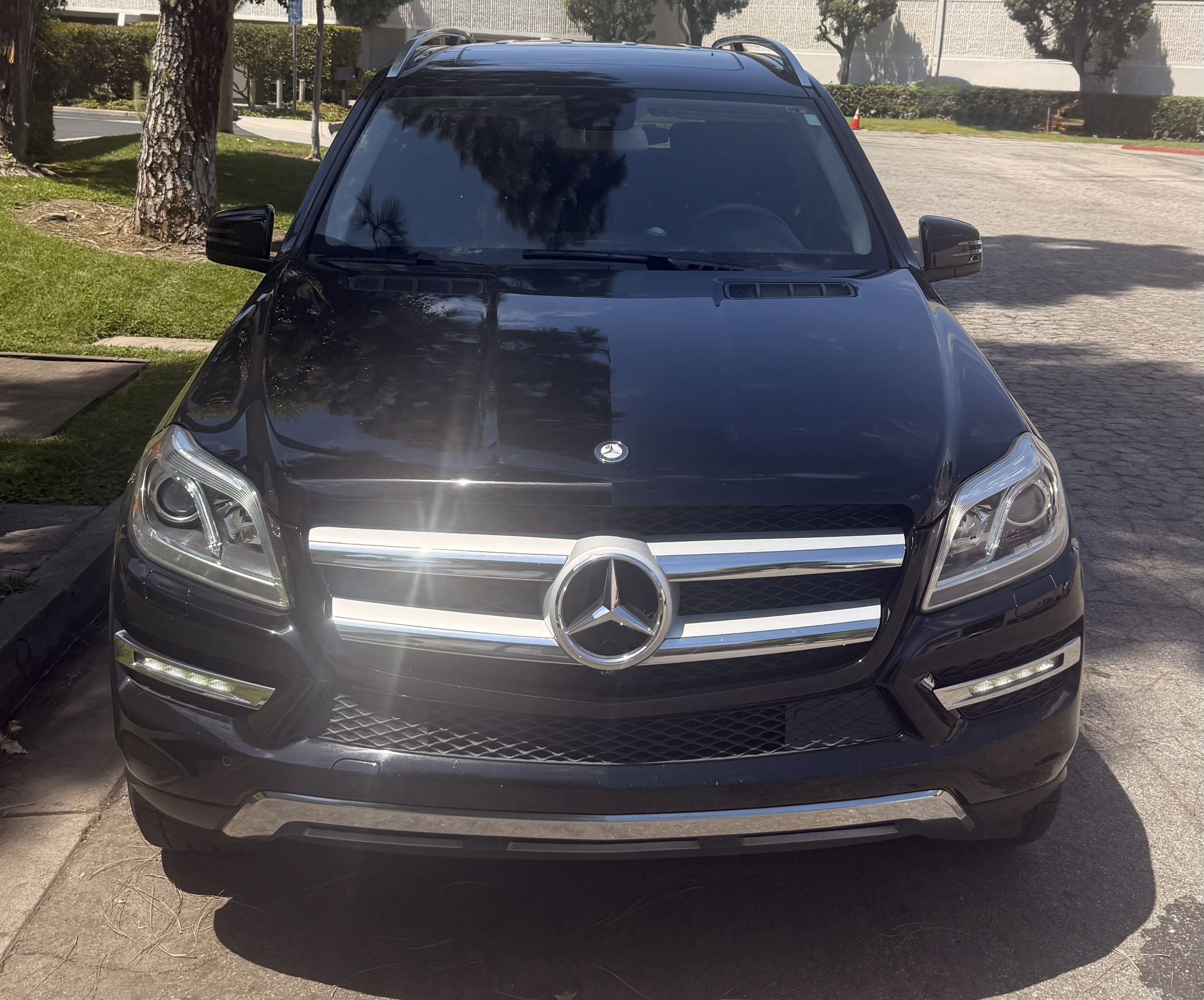 Used 2015 Mercedes-Benz GL 450 4MATIC image 1