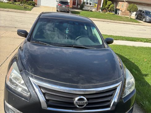 Used 2013 Nissan Altima 2.5 SV image 4