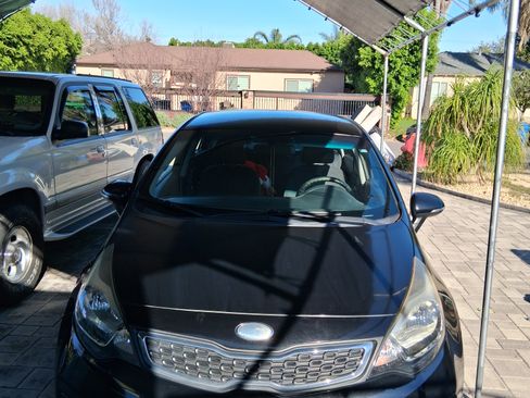 Used 2013 Kia Rio EX w/ Convenience Pkg image 7