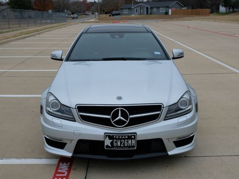 Used 2012 Mercedes-Benz C 63 AMG Coupe image 11