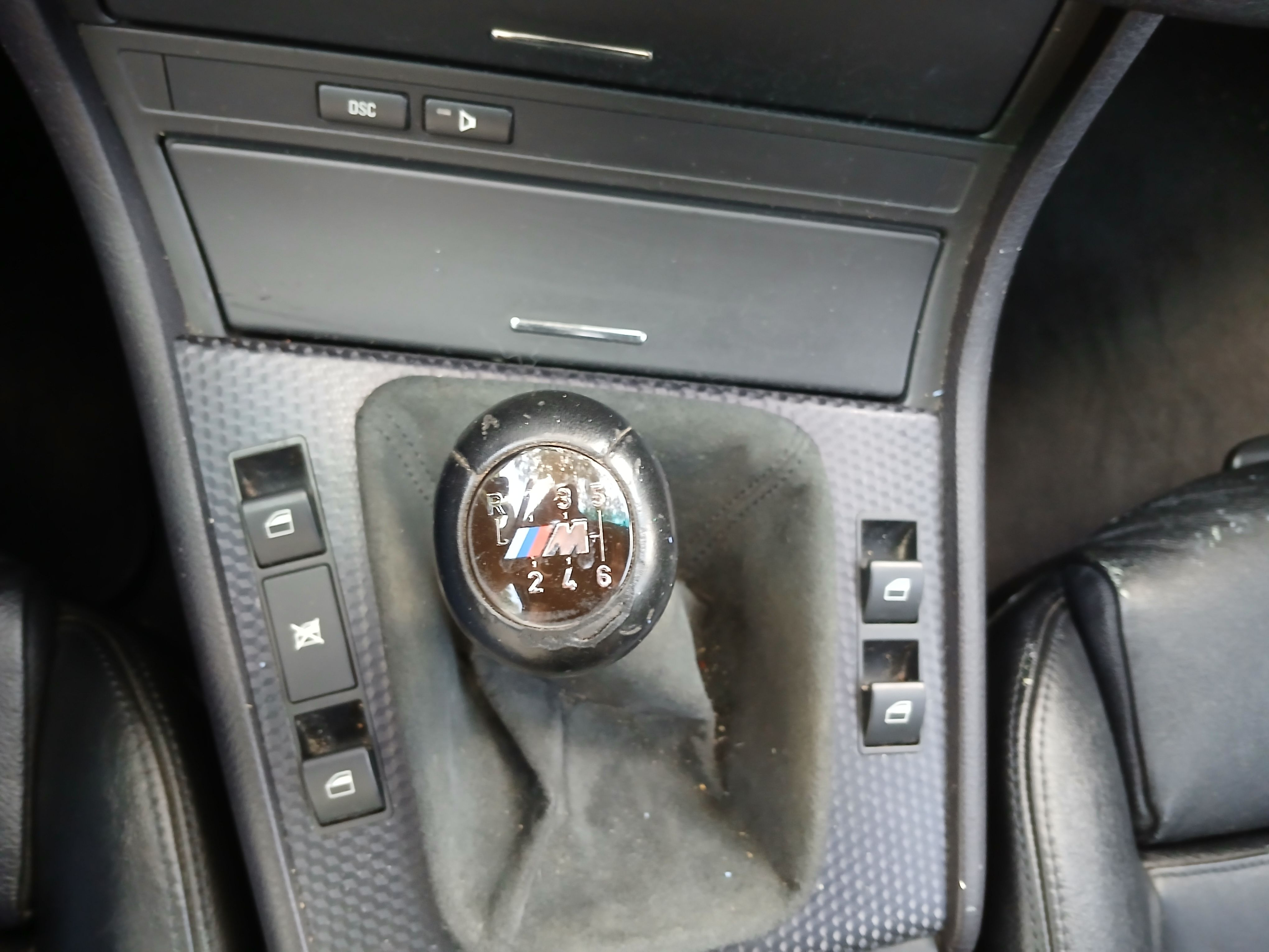 Used 2004 BMW 330i Sedan RWD image 4