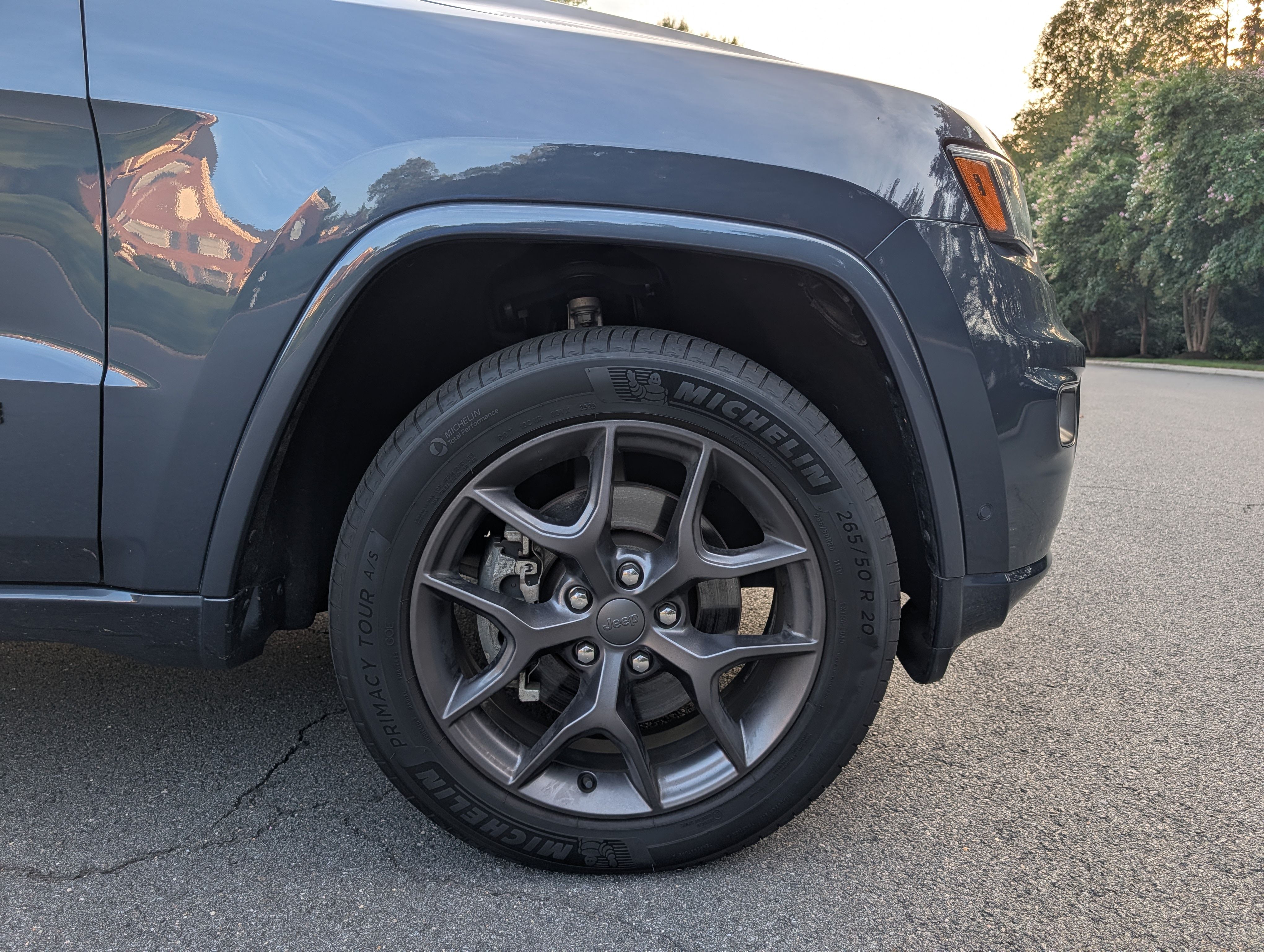Used 2021 Jeep Grand Cherokee Limited w/ Quick Order Package 28K 80th AWD/4WD image 10