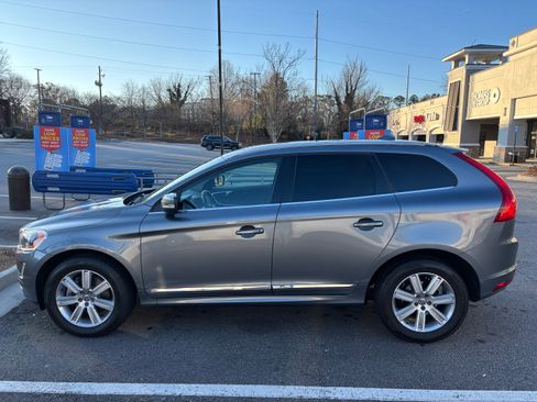 Used 2017 Volvo XC60 T5 Inscription image 1
