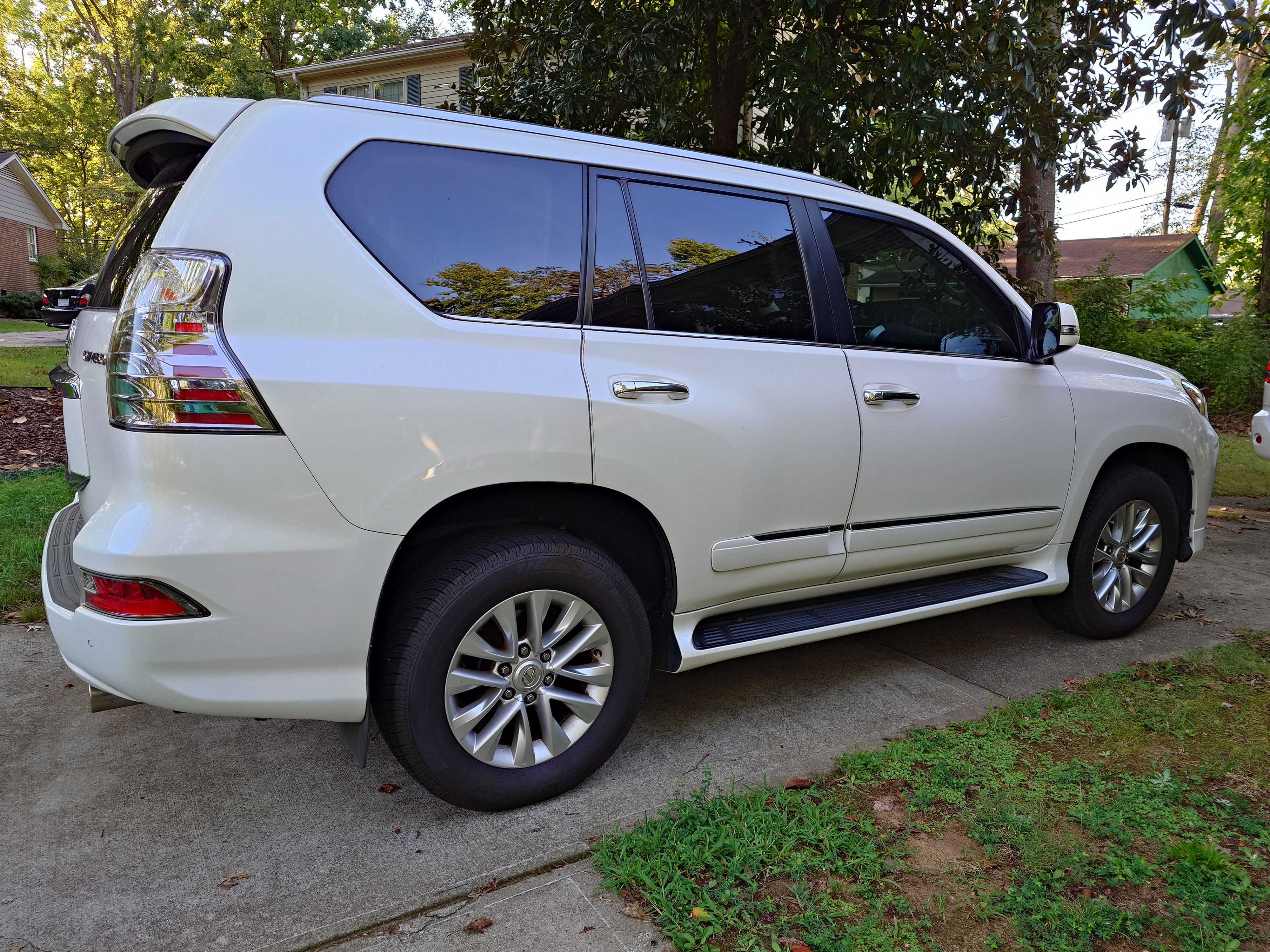 Used 2019 Lexus GX 460 Premium AWD/4WD image 6
