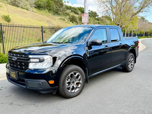 Used 2023 Ford Maverick XL FWD image 6