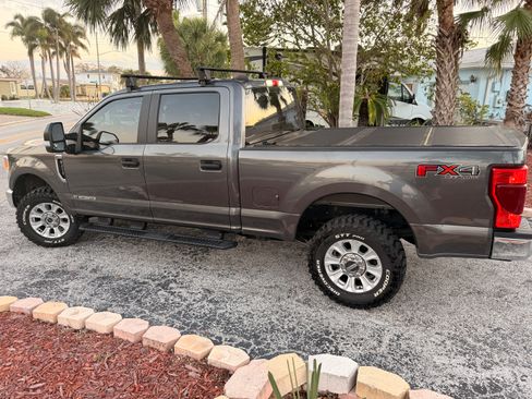 Used 2020 Ford F250 XL w/ STX Appearance Package image 1