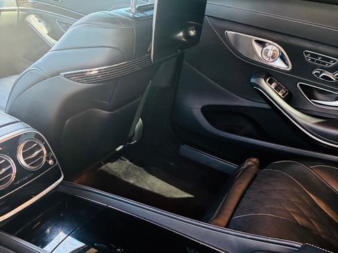 Used 2020 Mercedes-Benz Maybach S 560 4MATIC image 14