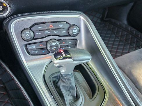 Used 2018 Dodge Challenger GT w/ GT Interior Package image 18