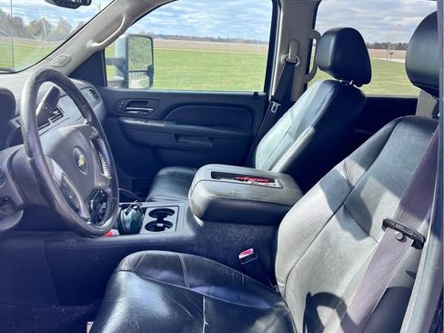 Used 2012 Chevrolet Silverado 2500 LTZ image 1