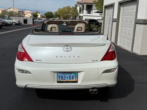 Used 2007 Toyota Solara SLE image 4