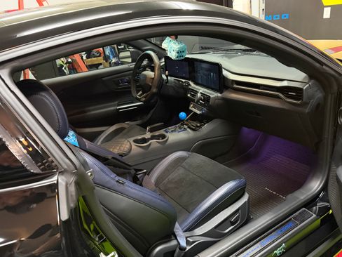 Used 2025 Ford Mustang Dark Horse w/ Dark Horse Handlin Package image 6