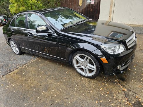 Used 2009 Mercedes-Benz C 350 Sport image 1