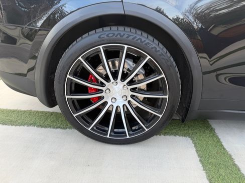 Used 2017 Tesla Model X P100D image 25