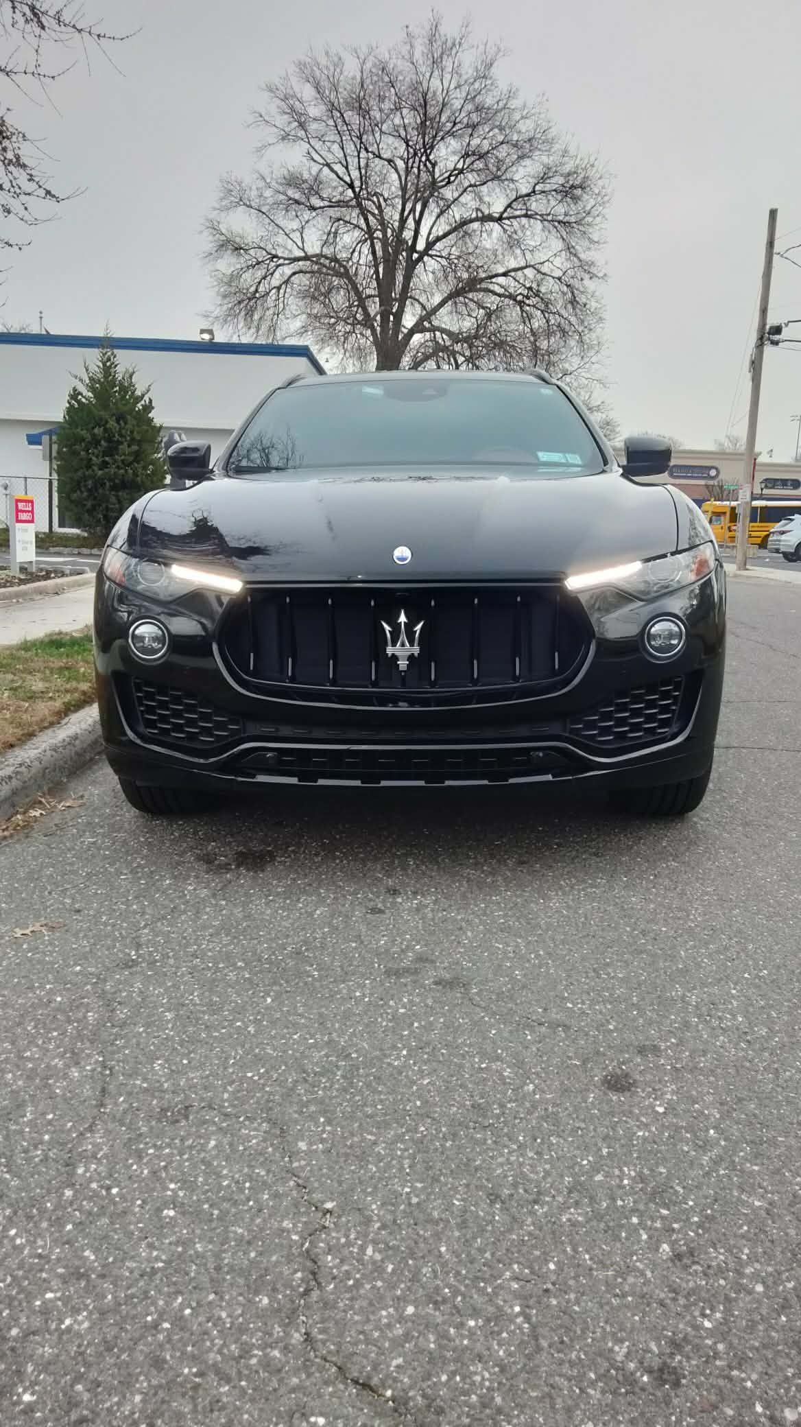 Used 2018 Maserati Levante S GranSport AWD/4WD image 6