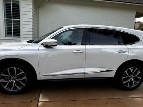 Used 2023 Acura MDX FWD w/ Technology Package image 1