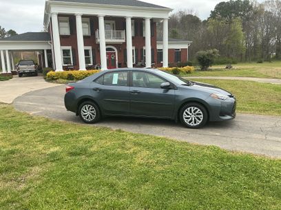 Used 2018 Toyota Corolla LE