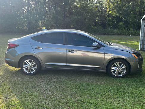 Used 2020 Hyundai Elantra SEL w/ Cargo Package (C1) FWD image 1