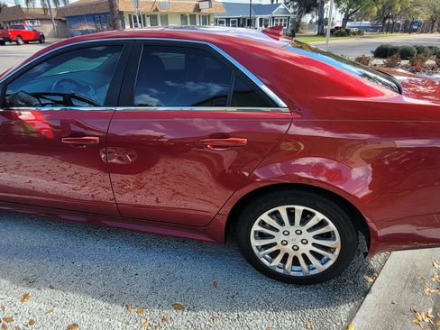 Used 2010 Cadillac CTS Premium image 14