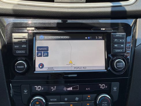 Used 2014 Nissan Rogue SV w/ SV Premium Package AWD/4WD image 19