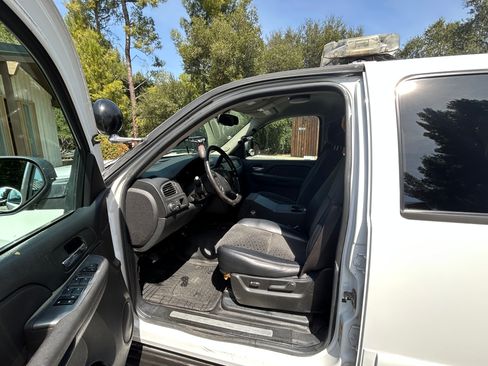 Used 2007 Chevrolet Tahoe LS w/ Preferred Equipment Group image 14