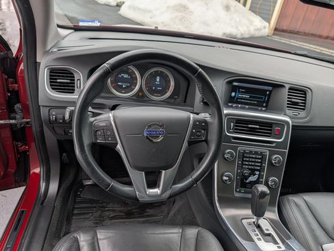 Used 2012 Volvo S60 T6 image 12