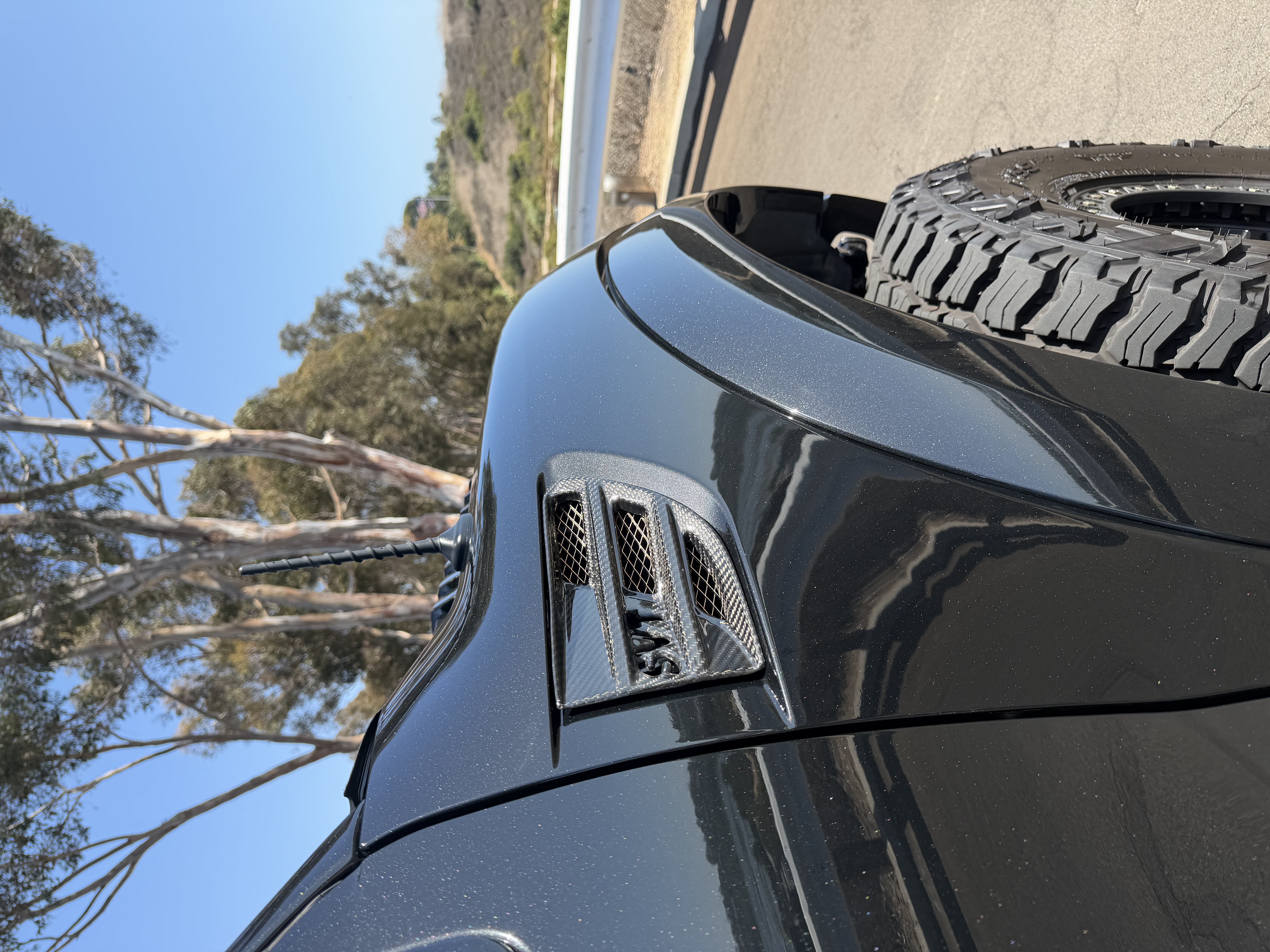 Used 2014 Ford F150 Raptor w/ Equipment Group 801A Luxury AWD/4WD image 14