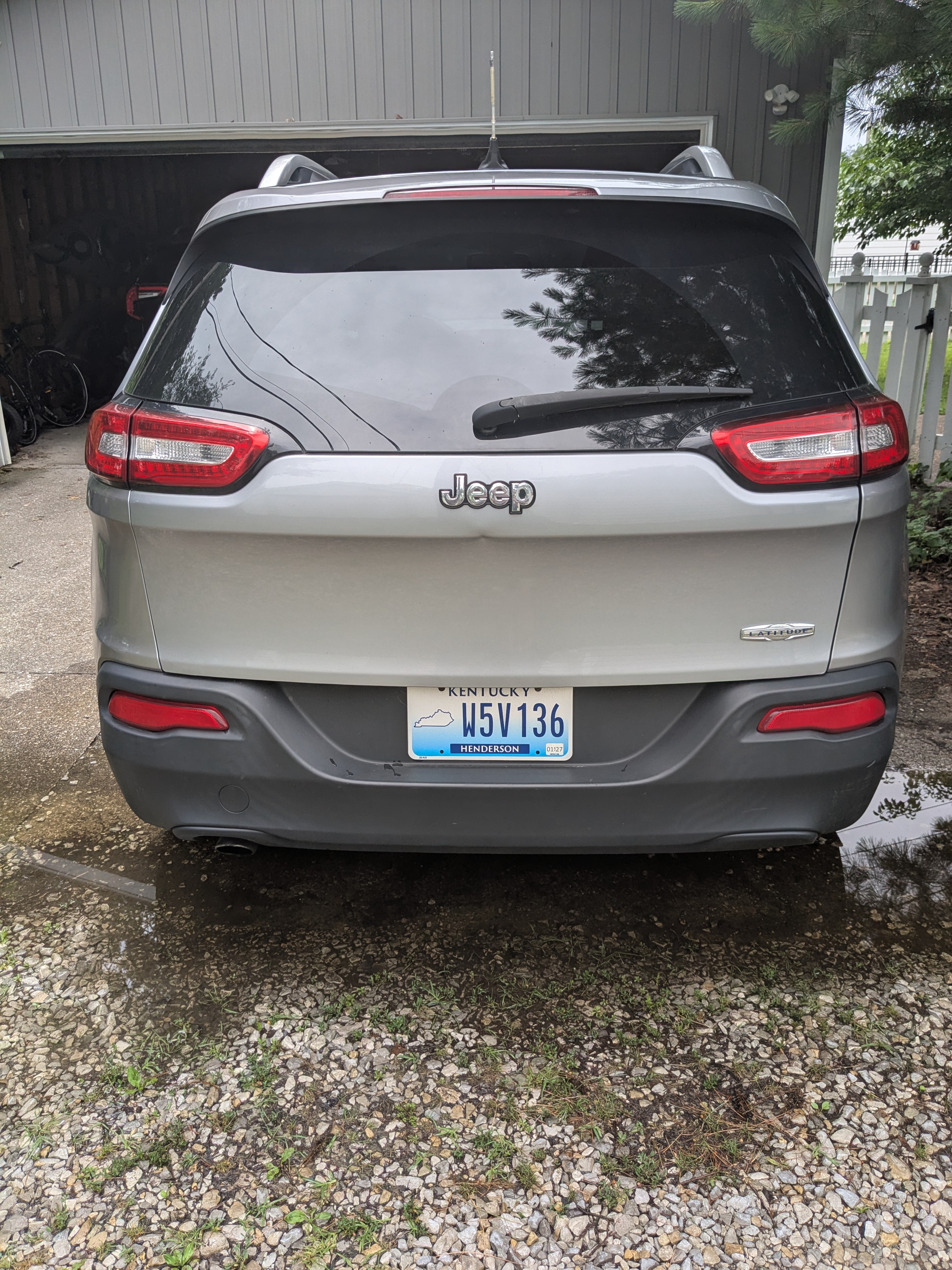 Used 2014 Jeep Cherokee Latitude FWD image 5