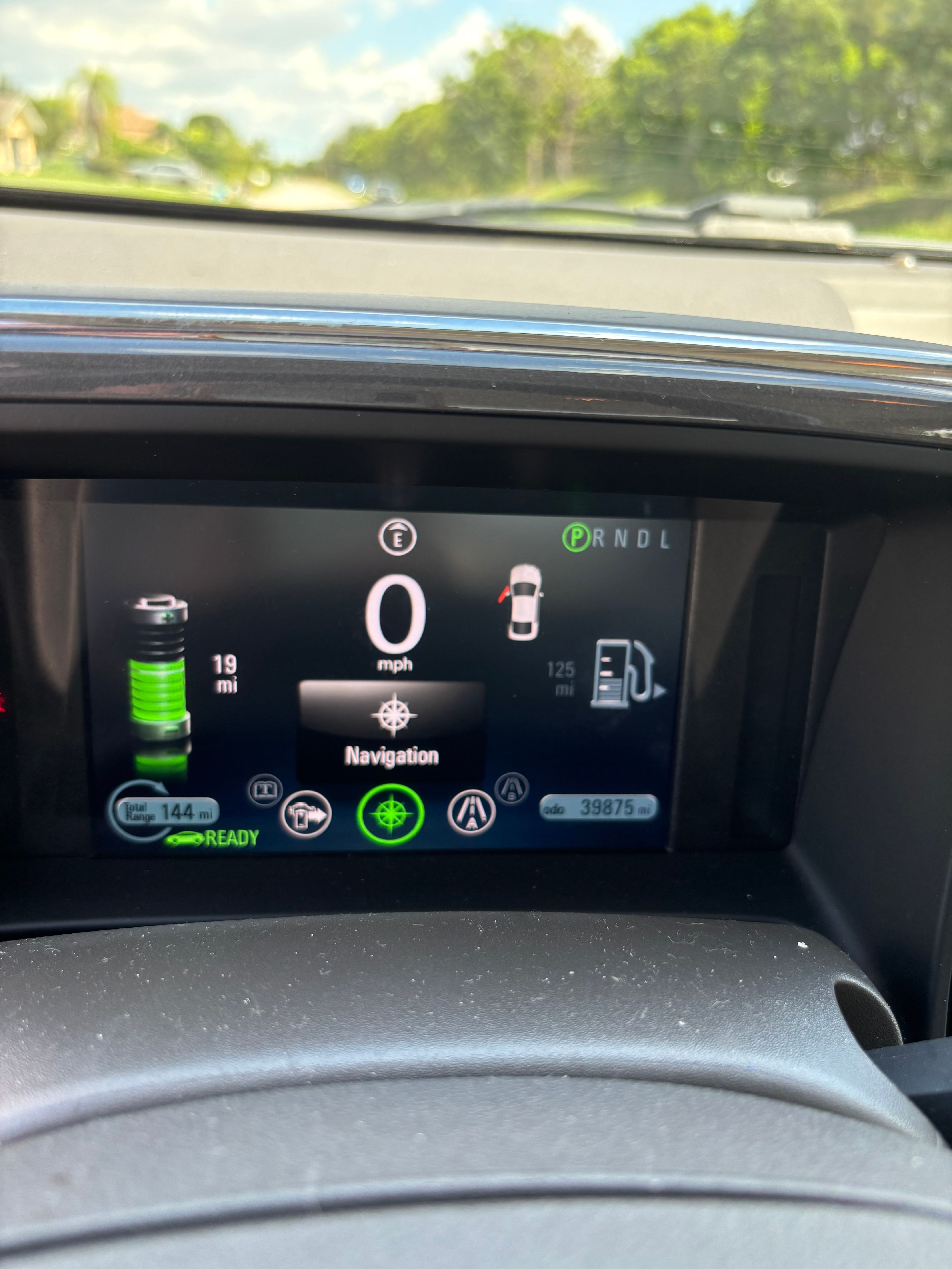 Used 2013 Chevrolet Volt Premium w/ Premium Trim Package FWD image 8