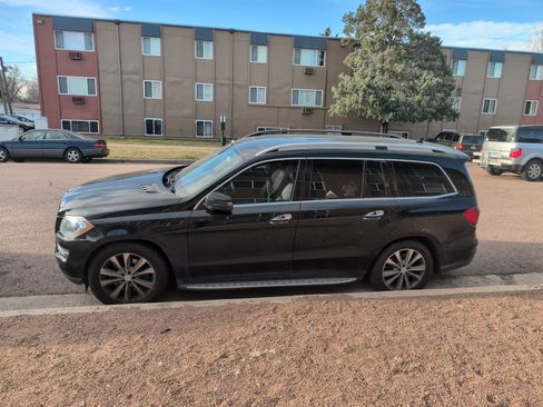 Used 2013 Mercedes-Benz GL 450 4MATIC w/ Premium 1 Pkg image 5