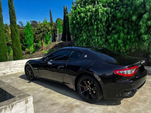 Used 2014 Maserati GranTurismo Sport image 6