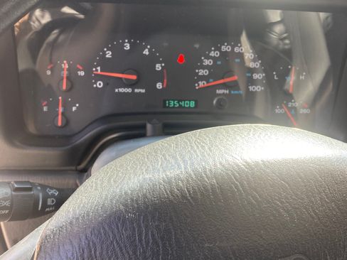 Used 2004 Jeep Wrangler 4WD image 11