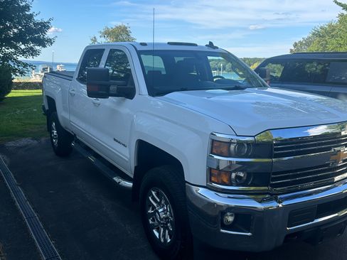 Used 2016 Chevrolet Silverado 2500 LT w/ All Star Edition AWD/4WD image 10