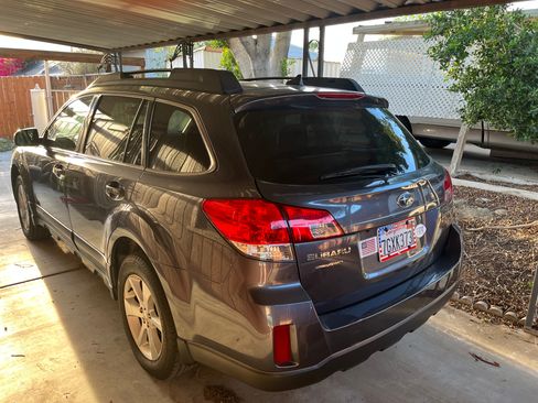 Used 2014 Subaru Outback 3.6R Limited w/ Moonroof Package image 1