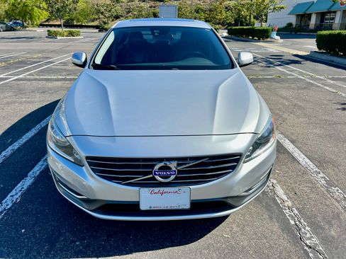 Used 2014 Volvo S60 T5 image 9