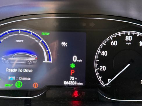 Used 2022 Honda Accord Touring image 11