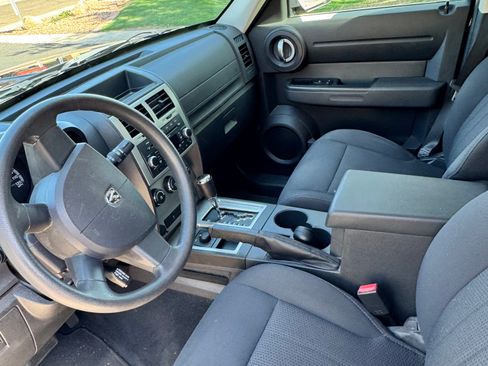 Used 2011 Dodge Nitro Heat w/ Popular Equipment Group AWD/4WD image 2