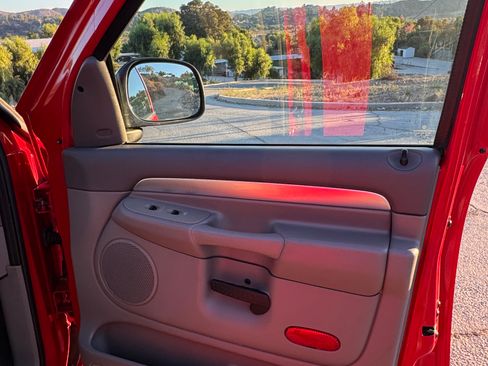 Used 2004 Dodge Ram 1500 Truck SLT w/ Sport Appearance Group image 25