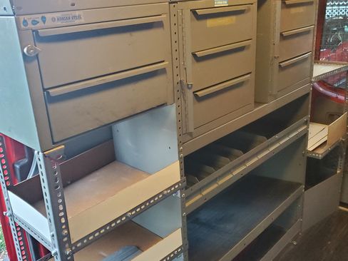 Used 2011 Mercedes-Benz Sprinter 2500 image 22