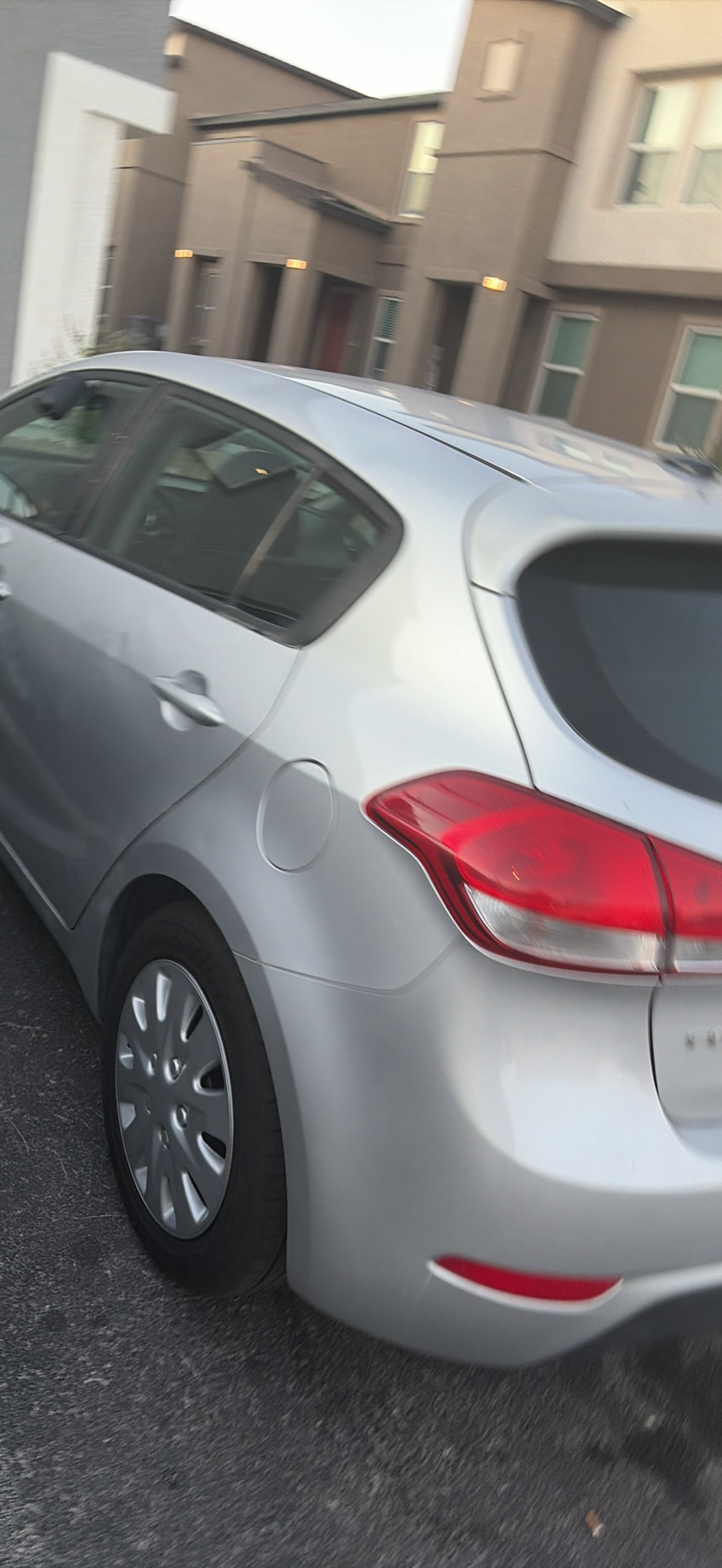 Used 2016 Kia Forte LX FWD image 6
