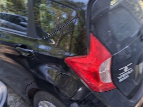 Used 2014 Nissan Versa Note S image 2