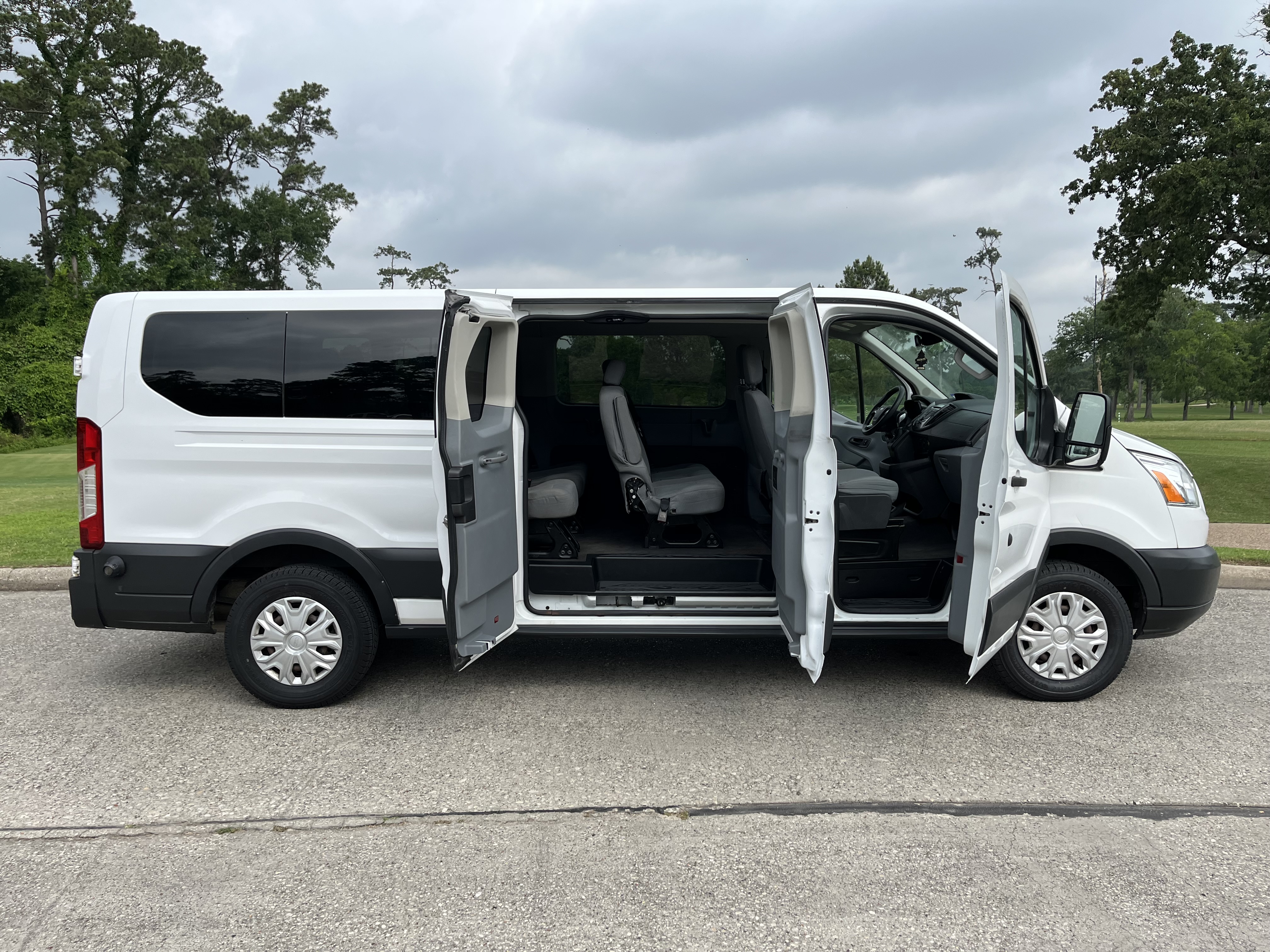 Used 2016 Ford Transit 350 XLT RWD image 20